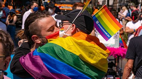 disfraz de gay|Dia del Orgullo Gay LGTBIQ+ .